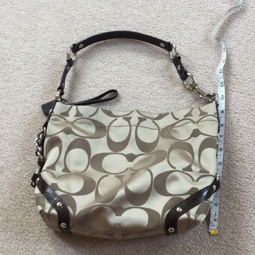 Coach Carly handbag - Picture 4 of 8